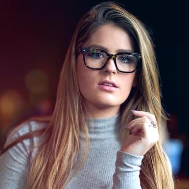Zoe Victoria
